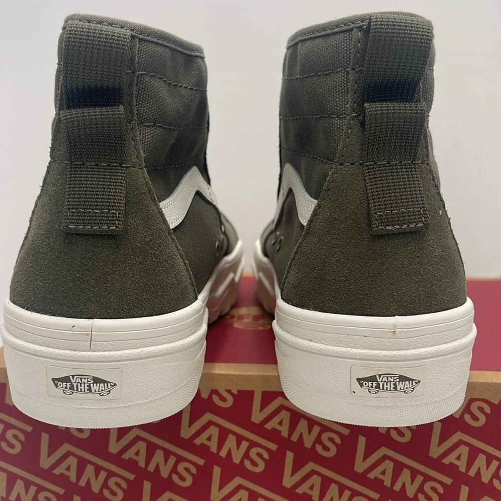 Vans WMNS Sentry Sk8-Hi Kalamata
VN0A5KY5BXV Sneakers - Picture 13 of 16